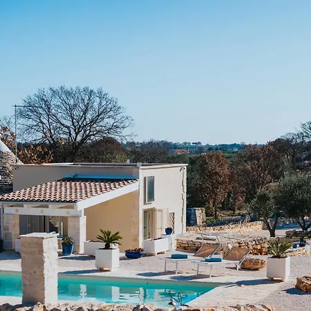 Trullo Del Benessere Villa *